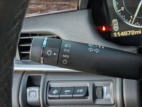 Used 2013 Cadillac XTS Premium image 6