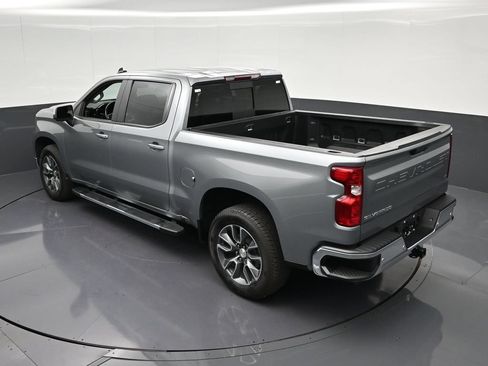 Used 2025 Chevrolet Silverado 1500 LT w/ Safety Package RWD image 21