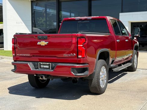 Used 2025 Chevrolet Silverado 3500 High Country w/ Technology Package AWD/4WD image 15