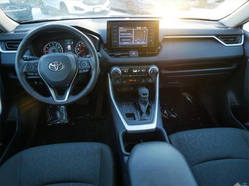 Certified 2022 Toyota RAV4 XLE image 13