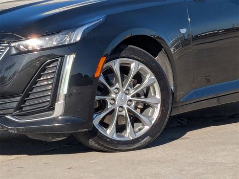 Used 2023 Cadillac CT5 Luxury image 32