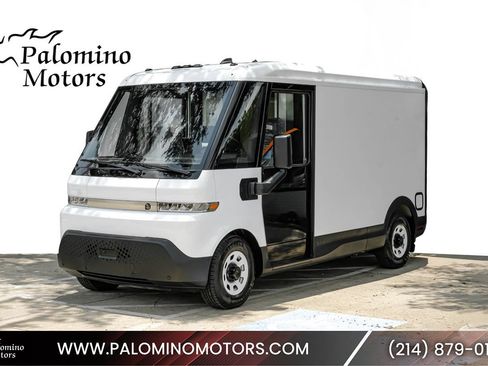 Used 2024 Chevrolet Brightdrop 400 w/ Commercial Equipment Package AWD/4WD image 1