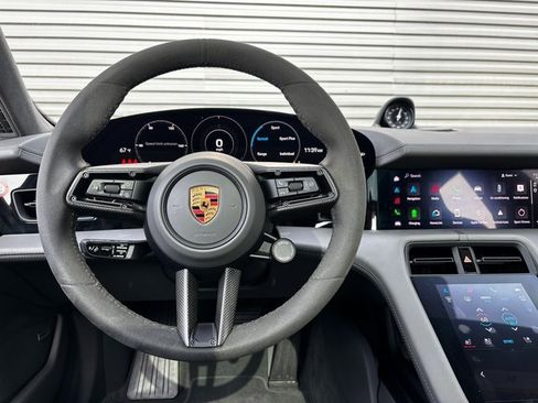 Certified 2022 Porsche Taycan GTS image 14