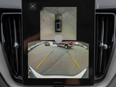 New 2026 Volvo XC60 T8 Ultra w/ Protection Package Premier image 41