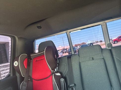 Used 2019 RAM 1500 Big Horn RWD image 10