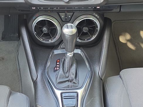 Used 2023 Chevrolet Camaro SS RWD image 8