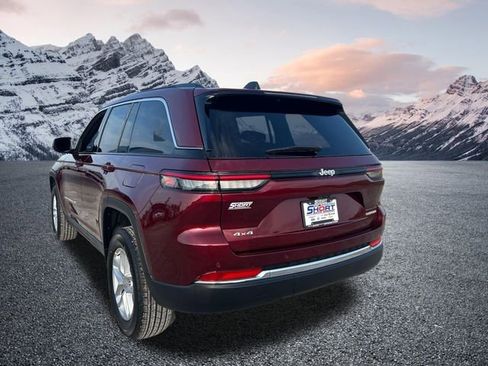 New 2026 Jeep Grand Cherokee Laredo AWD/4WD image 3