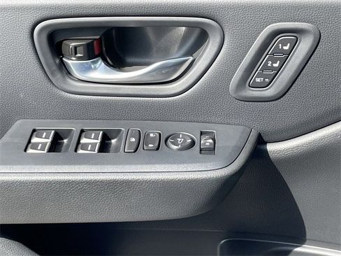 New 2025 Honda Pilot Touring image 22