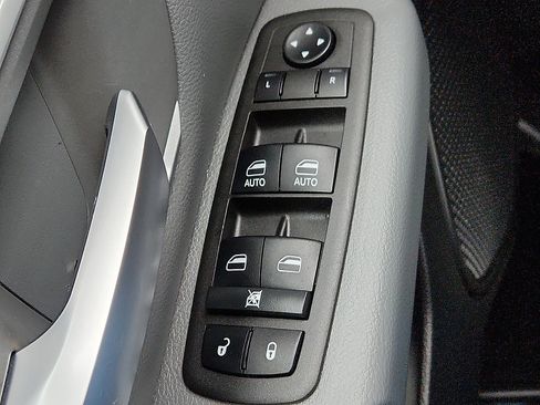 Used 2022 RAM 1500 Lone Star RWD image 17
