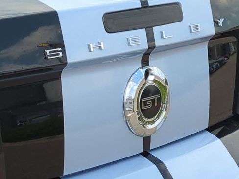 Used 2007 Ford Mustang GT RWD image 13