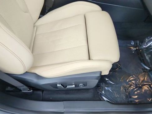 Used 2025 BMW X3 xDrive30i w/ Premium Package image 23