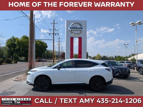 New 2025 Nissan Murano SV image 1