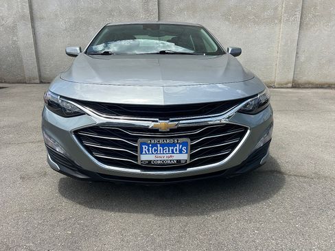 Used 2024 Chevrolet Malibu LT FWD image 8