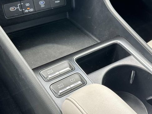 Used 2025 Hyundai Sonata SEL FWD image 23