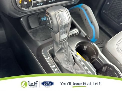 Used 2024 Ford Bronco Black Diamond image 25