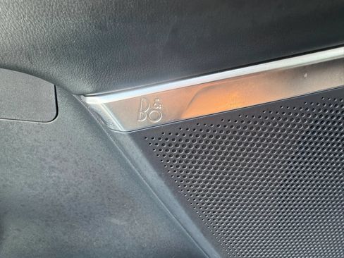 Used 2025 Ford Expedition Platinum AWD/4WD image 13