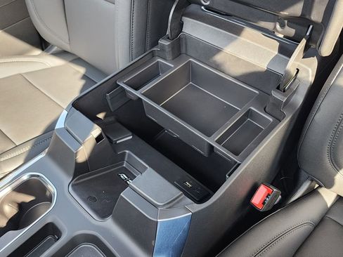 New 2026 GMC Sierra 1500 SLT w/ SLT Premium Plus Package image 32