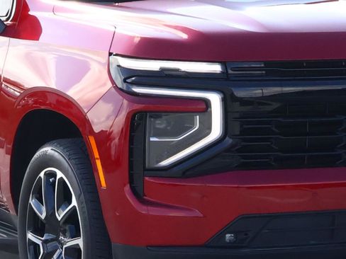 Used 2025 Chevrolet Tahoe RST w/ Comfort Package image 8