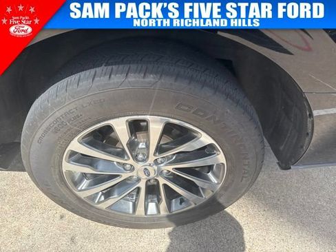 Used 2018 Ford Expedition Limited AWD/4WD image 7