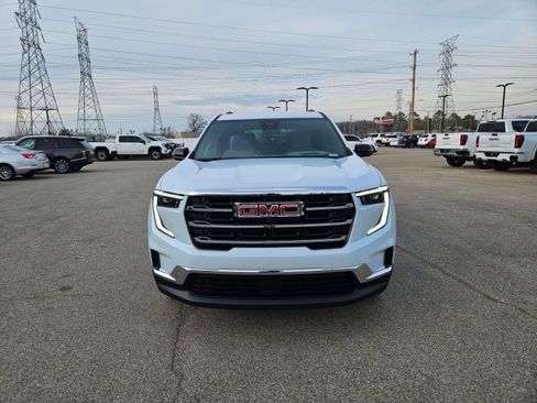 New 2026 GMC Acadia Elevation FWD image 9