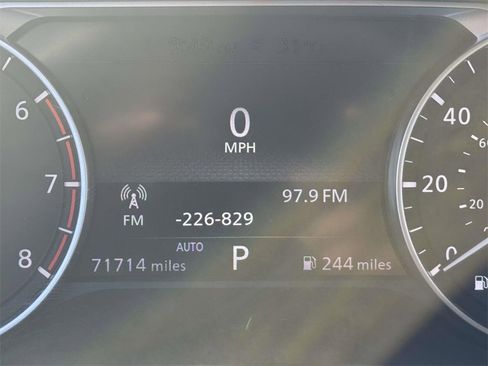 Used 2021 Nissan Rogue S image 25