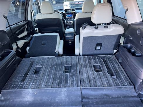 Used 2021 Subaru Ascent Limited w/ Technology Package image 15