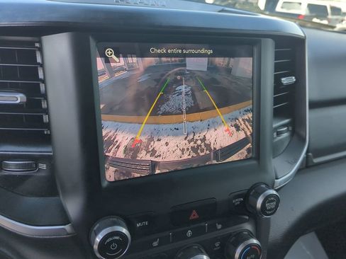 Used 2019 RAM 1500 Big Horn image 18