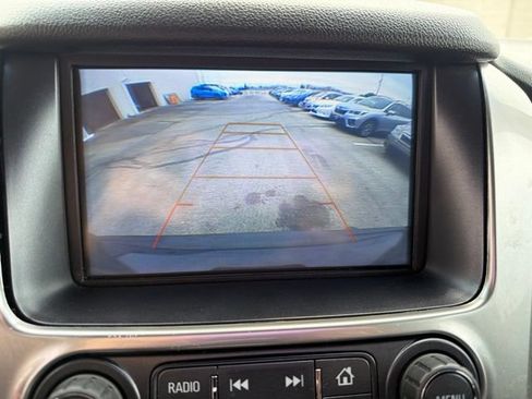 Used 2019 Chevrolet Tahoe LS AWD/4WD image 17