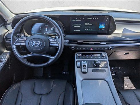 Used 2025 Hyundai Palisade SEL FWD image 24