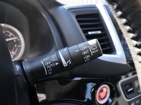 Used 2016 Honda Pilot Touring image 32