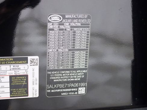 Used 2023 Land Rover Range Rover Long Wheelbase SE image 44