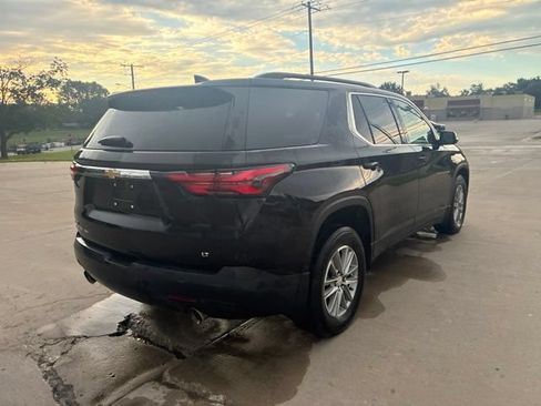 Used 2023 Chevrolet Traverse LT AWD/4WD image 9