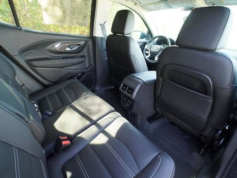 Used 2024 GMC Terrain Denali w/ Black Diamond Edition AWD/4WD image 25