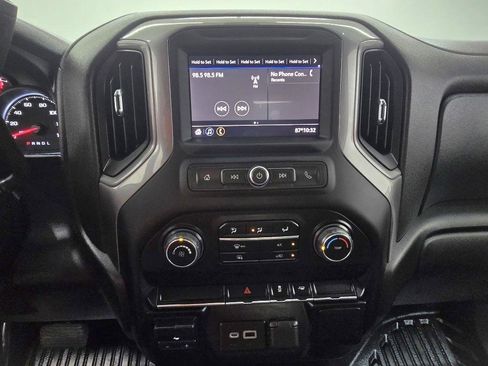 Used 2022 Chevrolet Silverado 2500 W/T w/ WT Fleet Convenience Package image 27