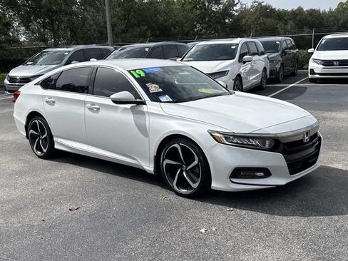 Certified 2019 Honda Accord Sport image 2