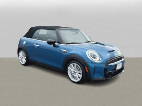 Used 2022 MINI Cooper S w/ Premium Package FWD image 2