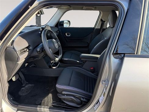 Certified 2025 MINI Cooper S image 9