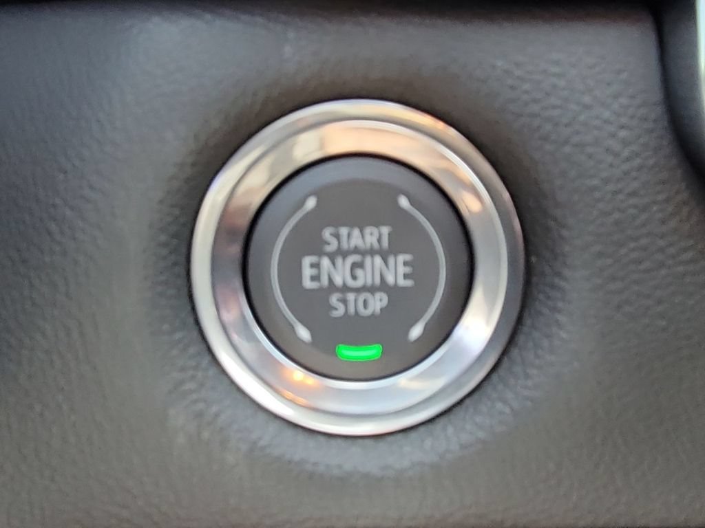 New 2026 Chevrolet Colorado LT w/ LT Convenience Package RWD image 17