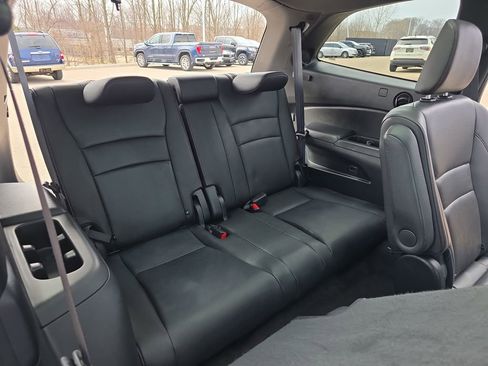 Used 2022 Honda Pilot Black Edition image 12