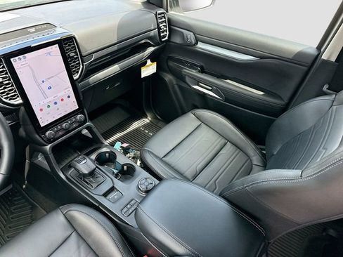 Used 2024 Ford Ranger Lariat w/ FX4 Off-Road Package AWD/4WD image 22