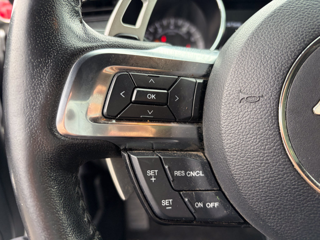 Used 2017 Ford Mustang Coupe RWD image 11