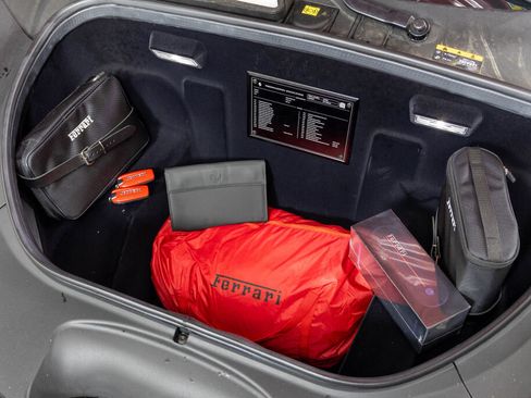 Certified 2021 Ferrari F8 Tributo RWD image 63