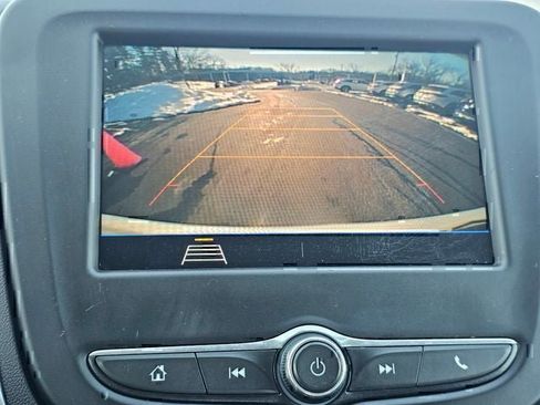 Used 2021 Chevrolet Equinox LT FWD image 50