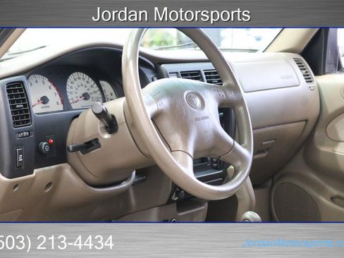 Used 2002 Toyota Tacoma 4x4 Xtracab V6 image 78