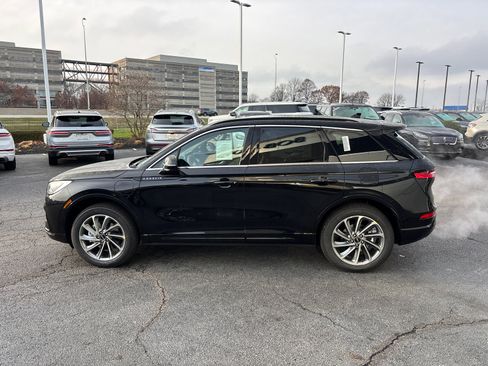 New 2026 Lincoln Corsair Grand Touring AWD/4WD image 4