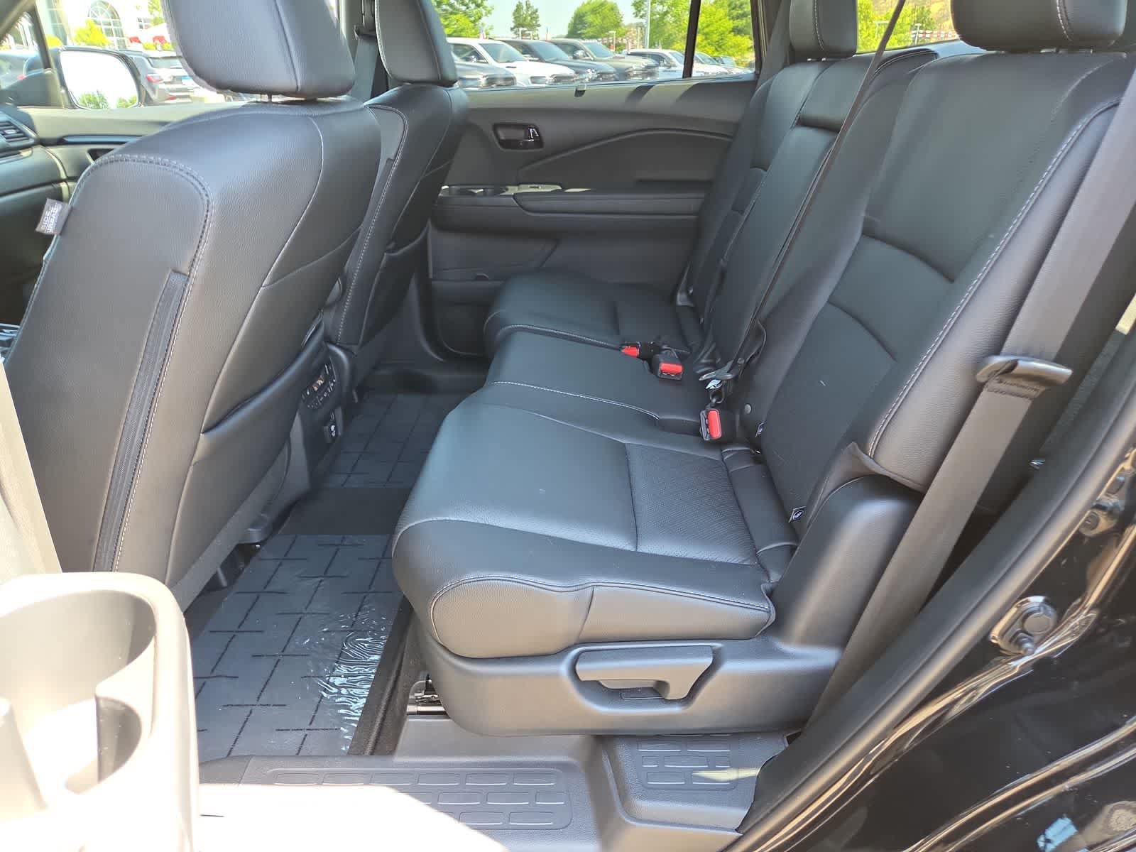 Used 2023 Honda Passport Elite image 21