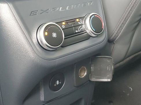 New 2026 Ford Explorer Active image 33