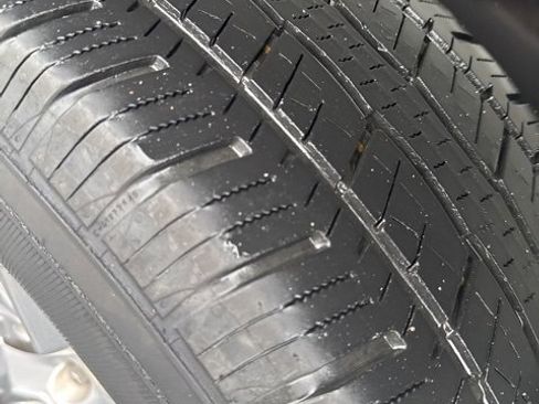 Used 2021 Chevrolet Silverado 1500 Custom image 5