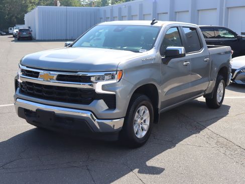 Used 2023 Chevrolet Silverado 1500 LT w/ Protection Package AWD/4WD image 5