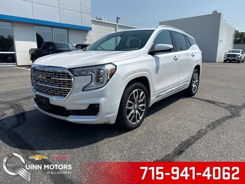 Used 2022 GMC Terrain Denali AWD/4WD image 1